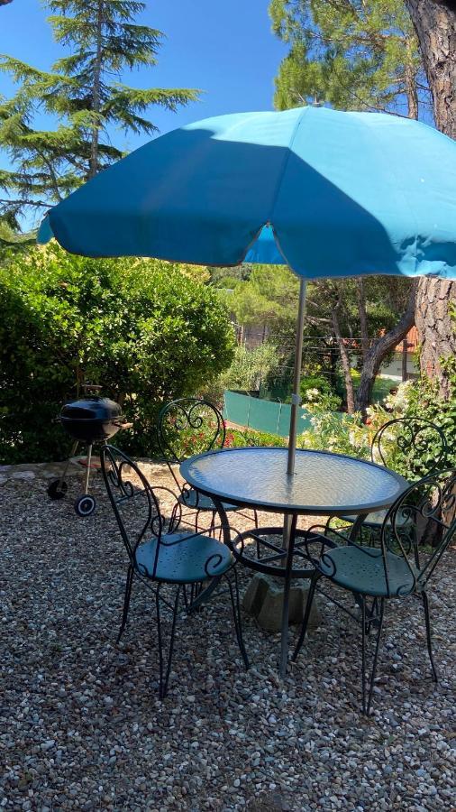 Apartment Vacarisses Torreblanca Estacion, Piscina Privada Eksteriør bilde